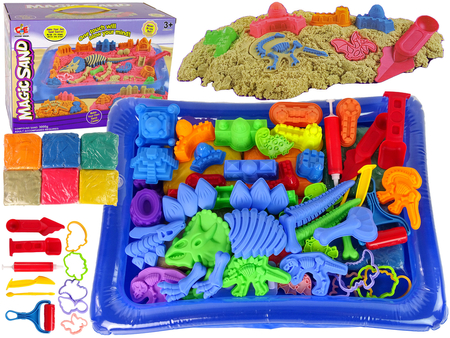Kinetic Sand Set with Moulds